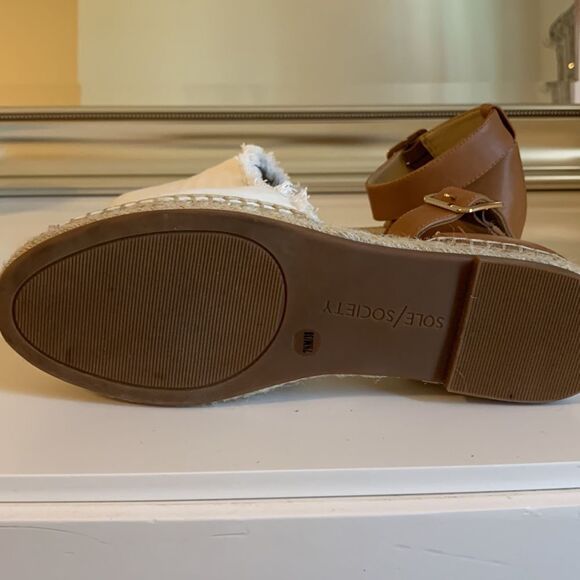 Sole Society “Stacie” Espadrille flat - Picture 6 of 8
